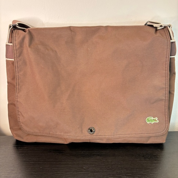 Vintage Lacoste New City Casual Brown/Tan messenger bag EUC 11.5" x 15.7" x 5” - Picture 5 of 12